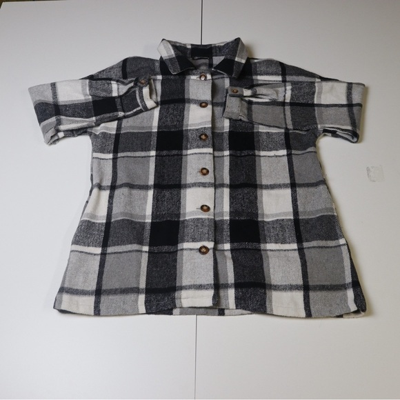 Plaid Flannel Shirt Black Gray Long Sleeve Button Down Mens Womens - Picture 1 of 5